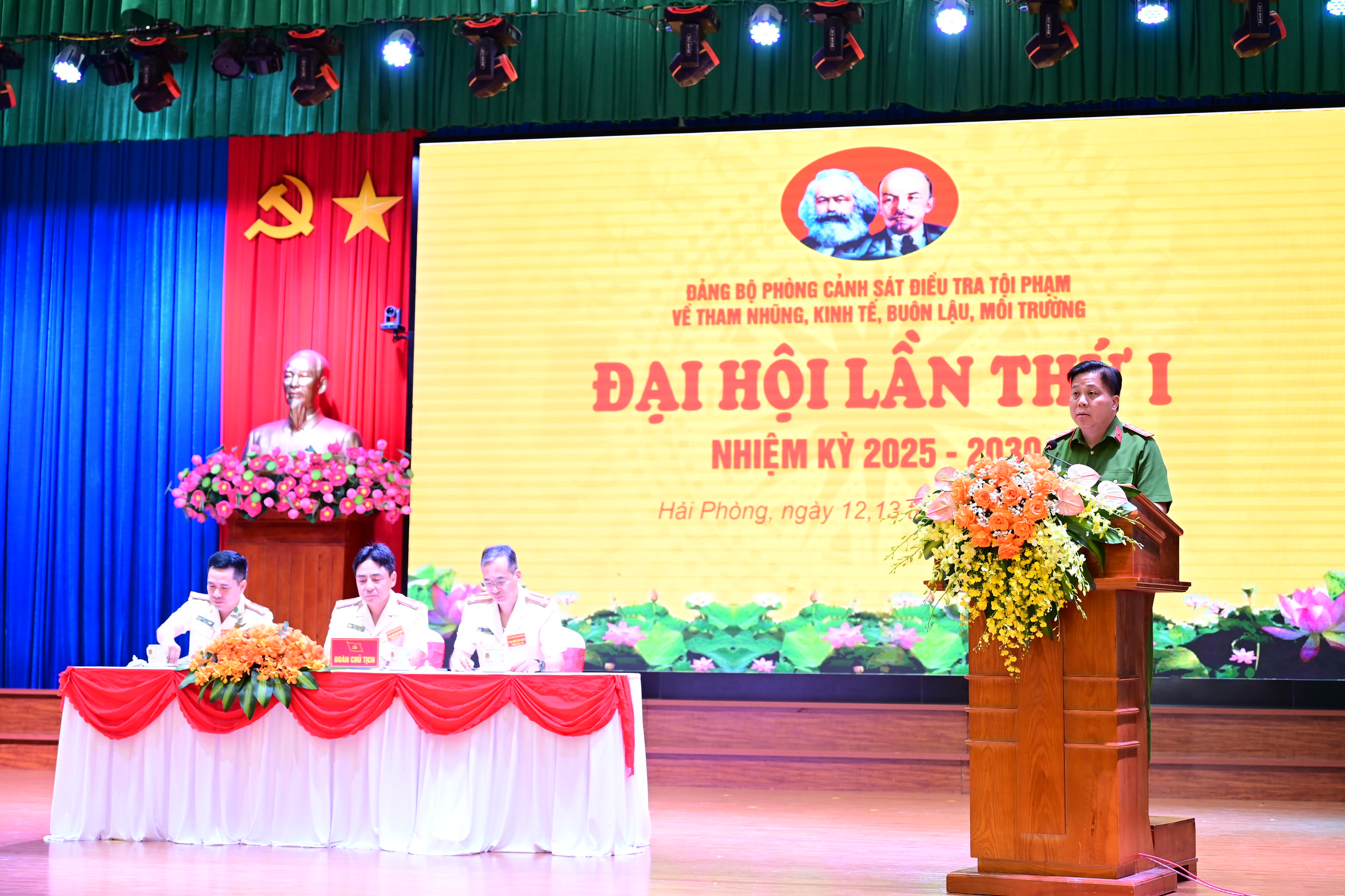 Đại hội Đảng bộ Phòng Cảnh sát điều tra tội phạm về tham nhũng, kinh tế, buôn lậu, môi trường thành công tốt đẹp